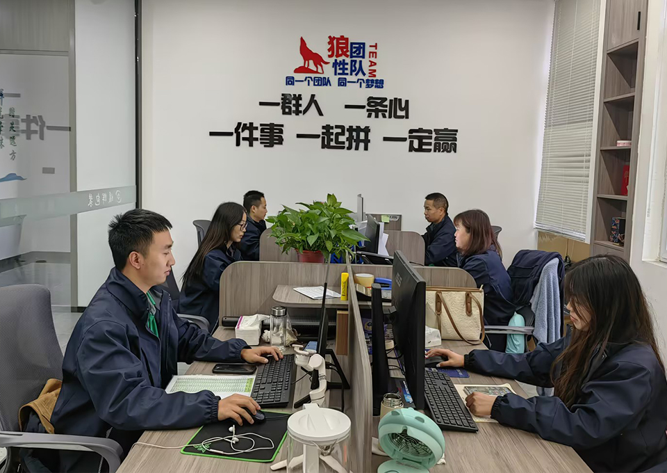 可定制 强大的技术研发团队，接受个性定制